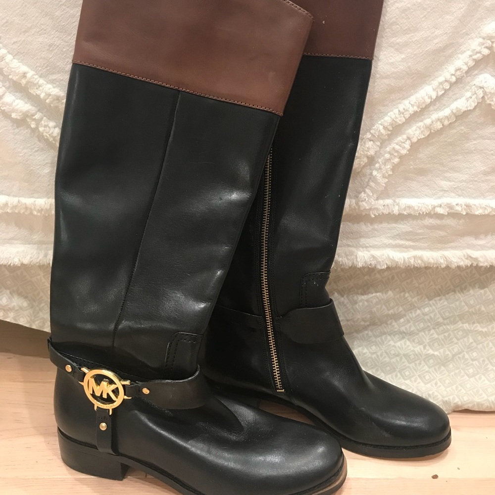Michael Kors boots-barely used!